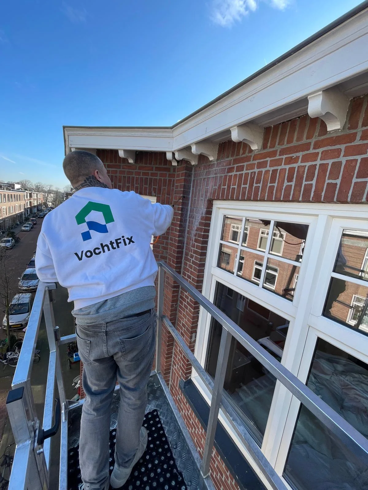 Muren injecteren tegen optrekkend vocht: werkt het echt?